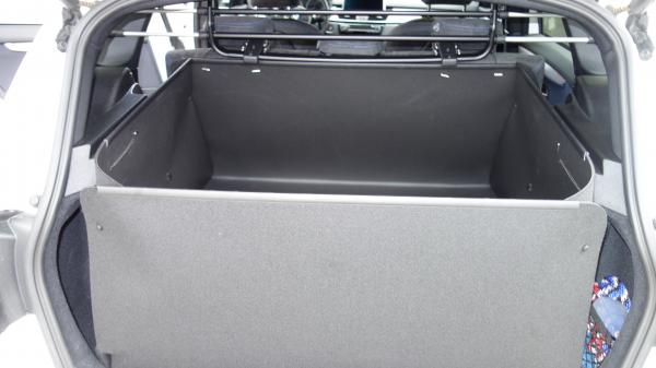 Kofferraumschutz BMW 2er Active Tourer, nicht nur als Hundebox. 100% zuverlässiger Gesamtschutz-