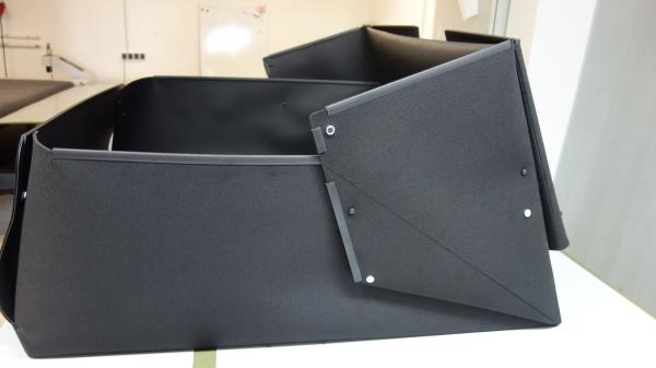 Kofferraumwanne 2in1. Hier die Position 1 bei hochgestellten Sitzen der 2.Reihe