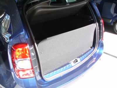 Passgenaue Kofferraumwanne für Dacia Duster 4x2, der professionelle Kofferraumschutz gegen Schmutz, Nässe und Beschädigung