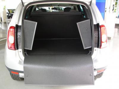 Passgenaue Kofferraumwanne für Dacia Duster 4x4, der professionelle Kofferraumschutz gegen Schmutz, Nässe und Beschädigung