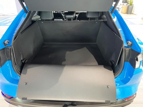 Kofferraumwanne Ford Mustang e ist 100% wasserdicht.