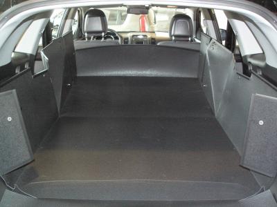 Kofferraumschutz Kia Sorento für gesamten verfügbaren Laderaum