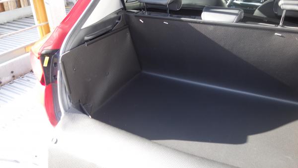 Kofferraumschutz Kia Stonic. Robust stabil, 100% zufriedenstellend.