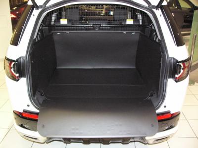 Der hohe Kofferraumschutz für Land Rover  Discovery Sport,  passgenaue Kofferraumwanne gegen Schmutz, Nässe und Beschädigung