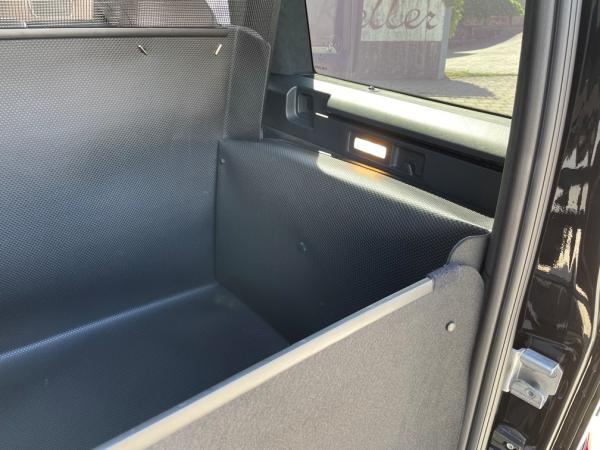 Robusterschutz für Mercedes G für beide Stufen im Kofferraum