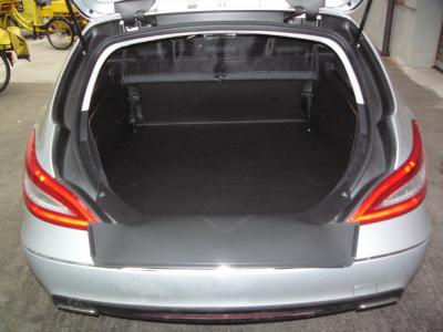 Kofferraumwanne CLS shooting brake