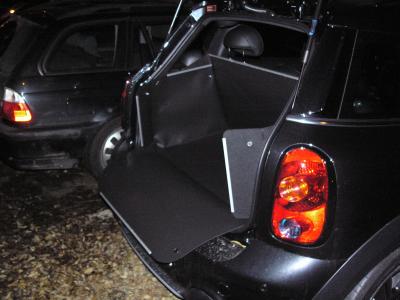 Kofferraumschutz für Mini Countryman,  passgenaue Kofferraumwanne hoch, gegen Schmutz, Nässe und Beschädigung