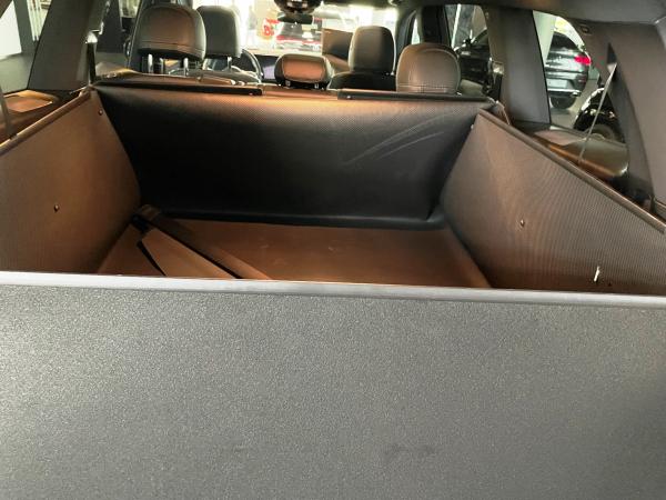 Ein Kofferraumschutz der Premiumklasse passend für ein Fahrzeug der selben Kategorie Mercedes GLS