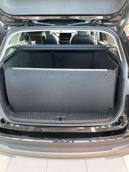 Der Schutz der Stoßstange Ihres ENYAQ hochgestellt, ergibt einen hohen Schutz für die Heckklappe