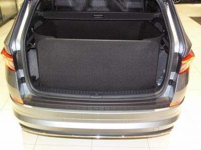 Stabile Kofferraumwanne für Kodiaq 5- / 7-Sitzer ohne Abdeckrollo. Professioneller Kofferraumschutz