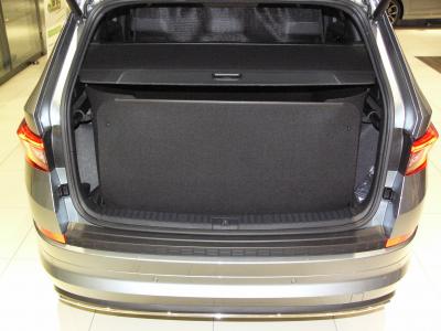 Stabile Kofferraumwanne für Kodiaq 5- / 7-Sitzer ohne Abdeckrollo. Professioneller Kofferraumschutz