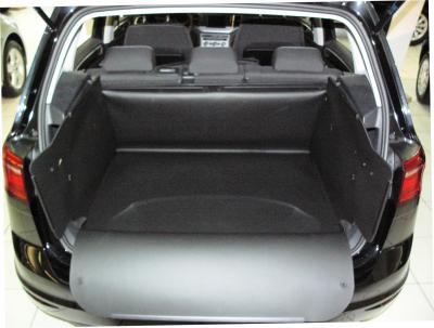 Kofferraumwanne Golf Sportsvan. 1. für Kofferraum, 2. gesamten Laderaum