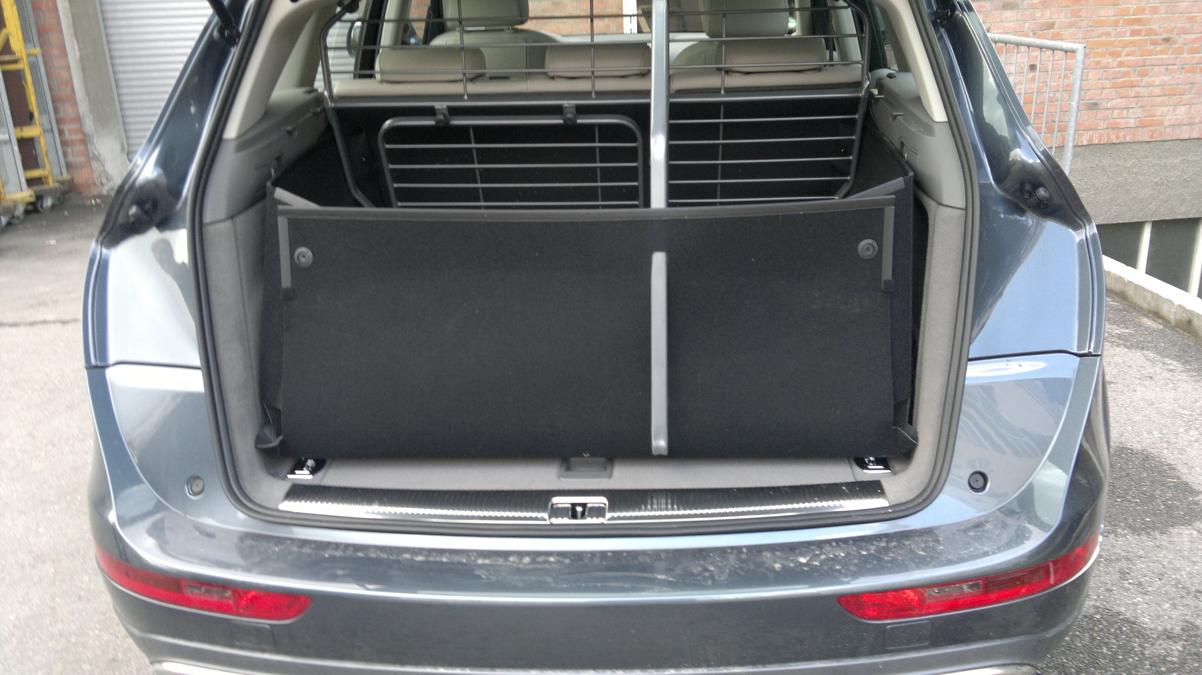 Audi Kofferraumschutz Kofferraumwanne Q5: professionelle Der