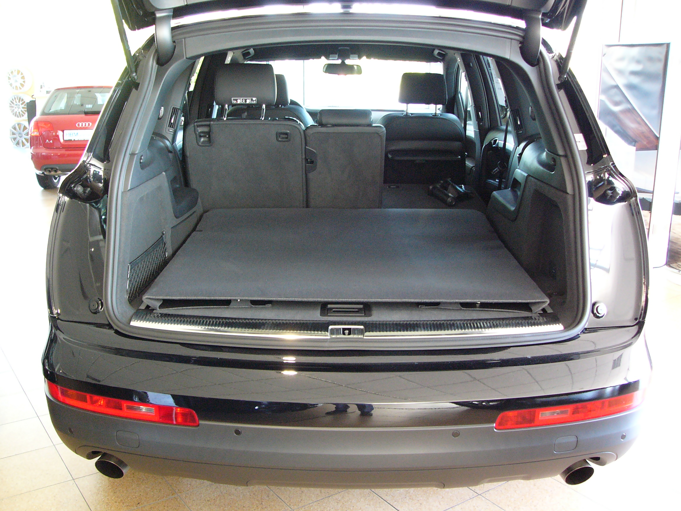 Kofferraumschutz Audi Q7: Die geniale