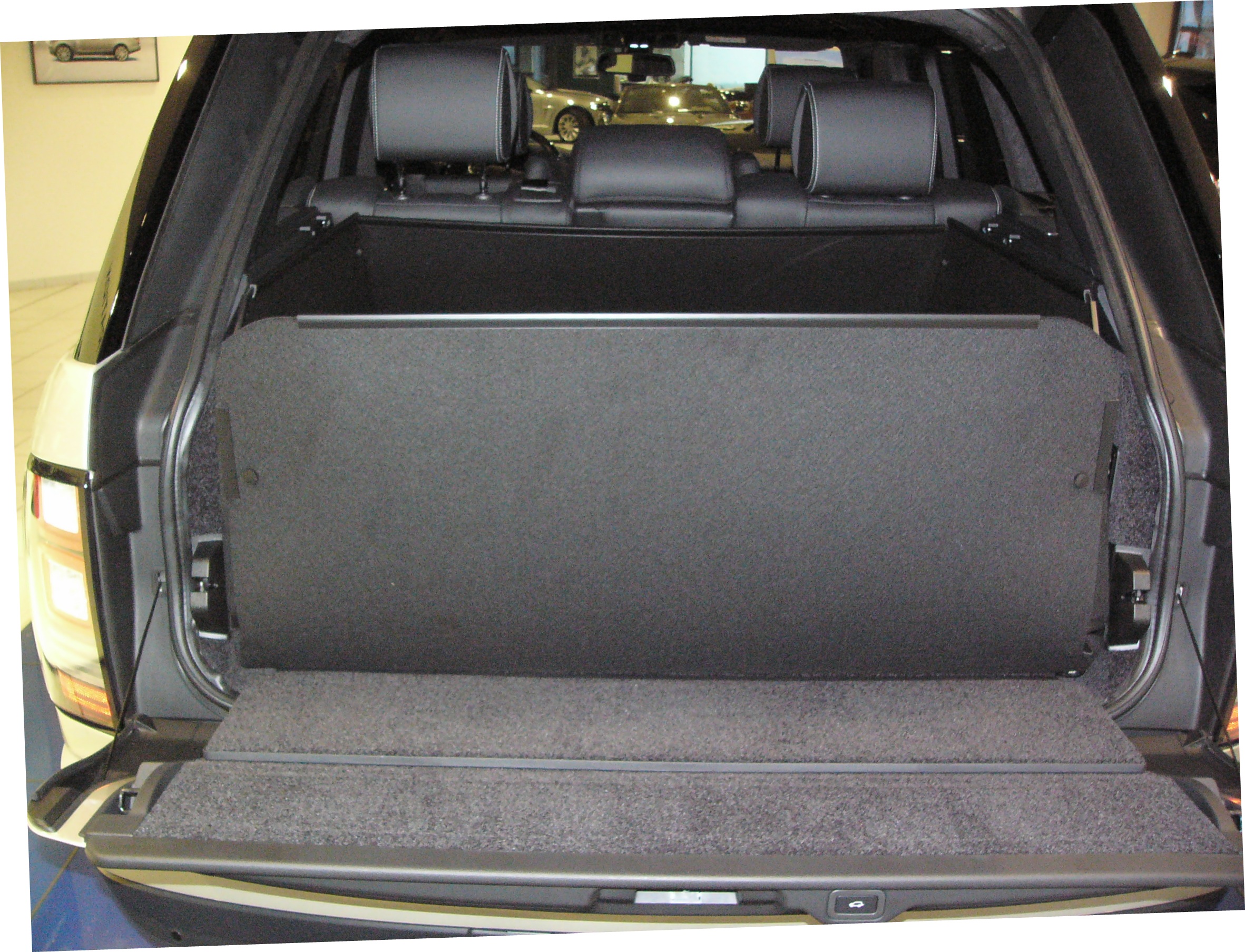 Kofferraumwanne Range 100%Verlass! Exclusive Rover.