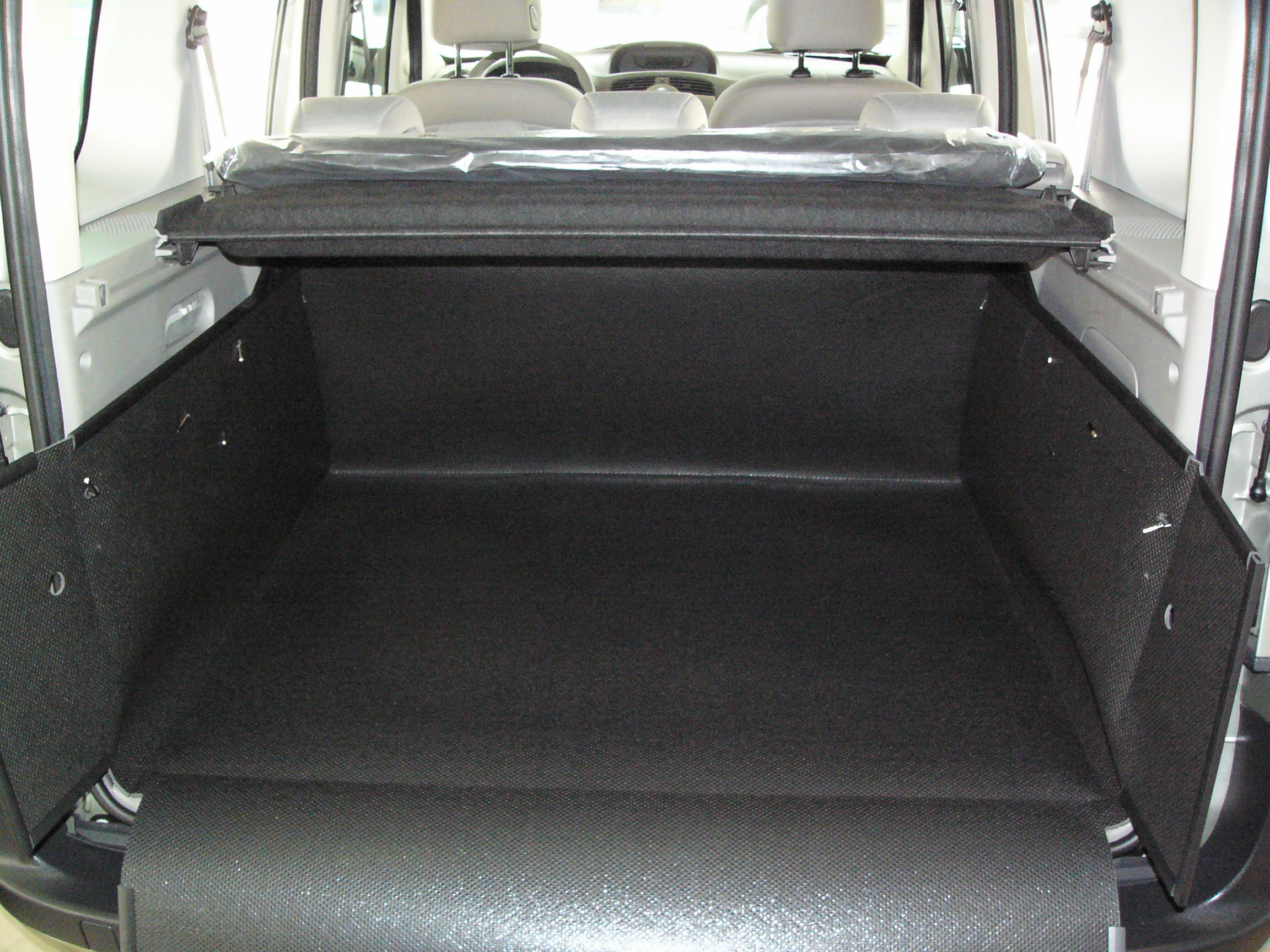 Kofferraumwanne, Hundebox für Renault Kangoo