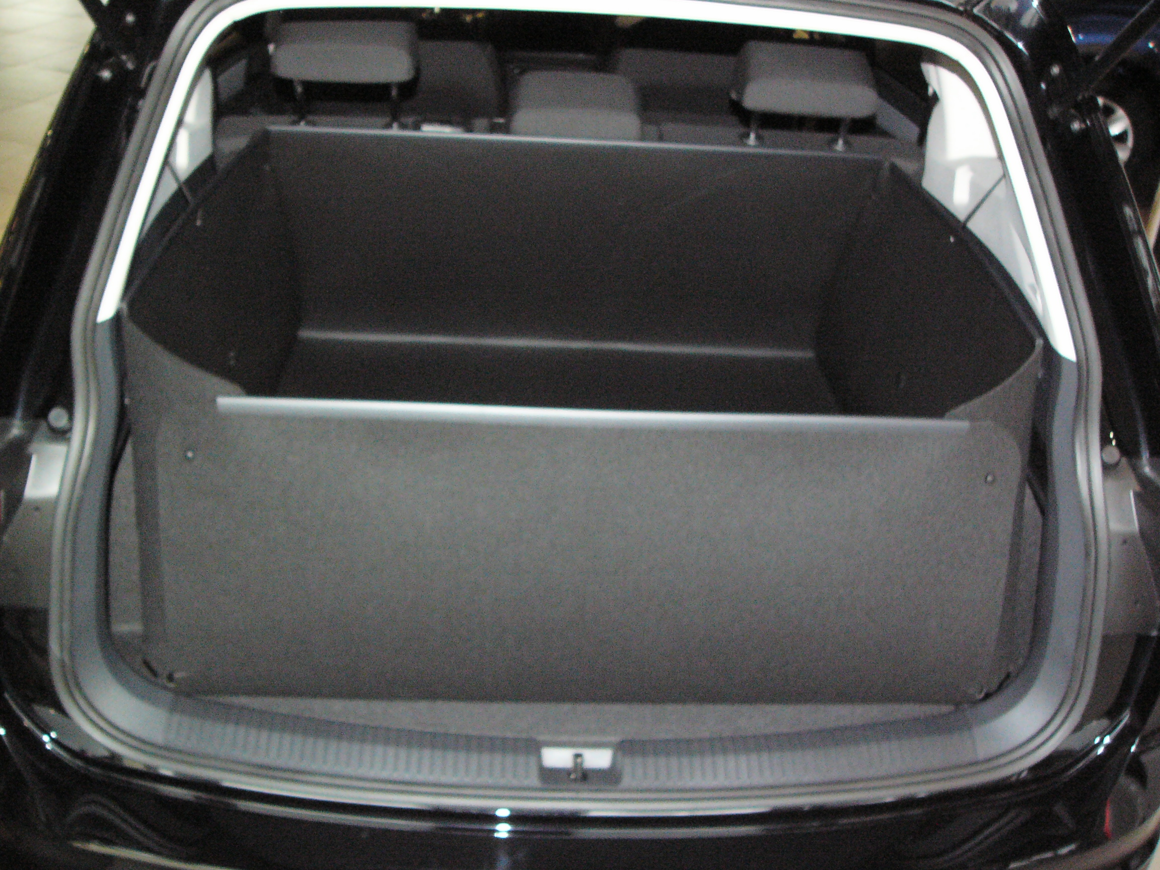 Original VW Tiguan Kofferraumwanne / Gepäckraumeinlage / Allspace