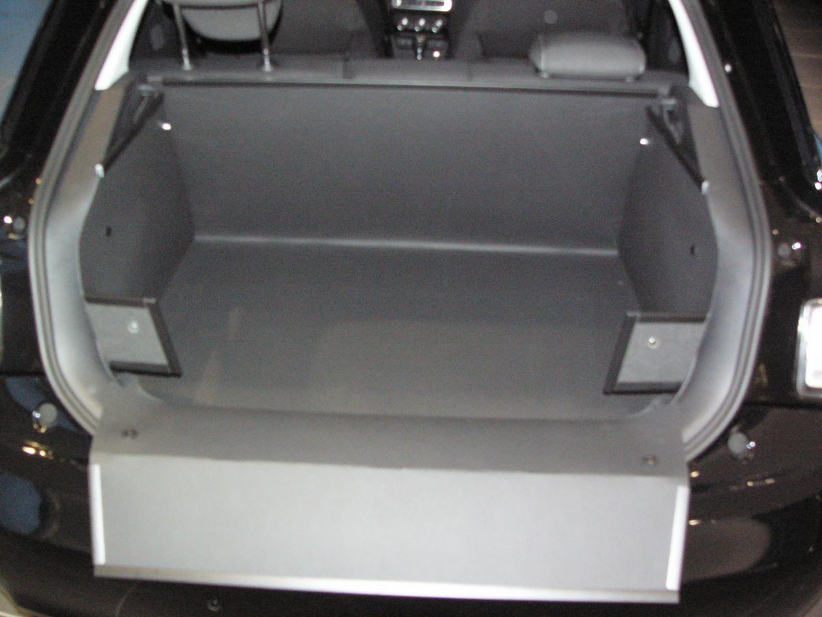 Kofferraumwanne für Audi A1 ab 2011, Boden liegt tief.