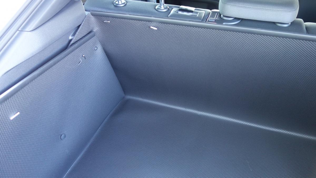 Eine Kofferraumwanne für Q3 und Q3 Sportback mit besonderen Eigenschaften