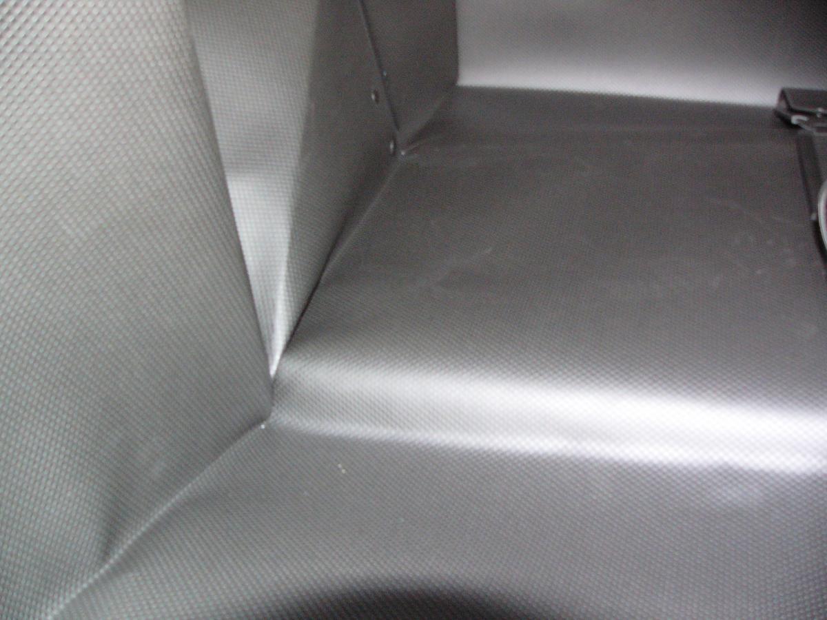 Passgenaue Kofferraumwanne für Dacia Duster 4x2, der professionelle Kofferraumschutz gegen Schmutz, Nässe und Beschädigung