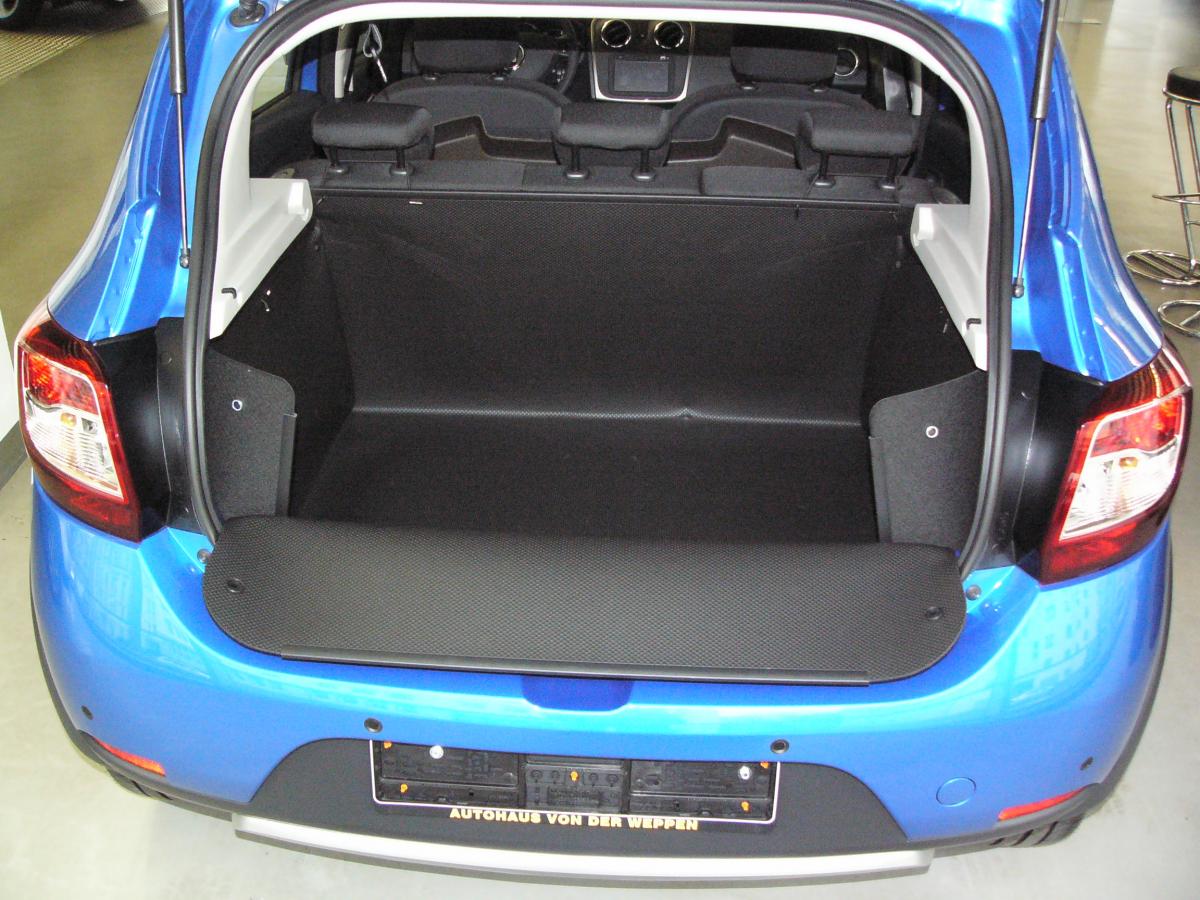 Maßgeschneiderte Kofferraumwanne für Dacia Sandero 2 wertet ihn auf.