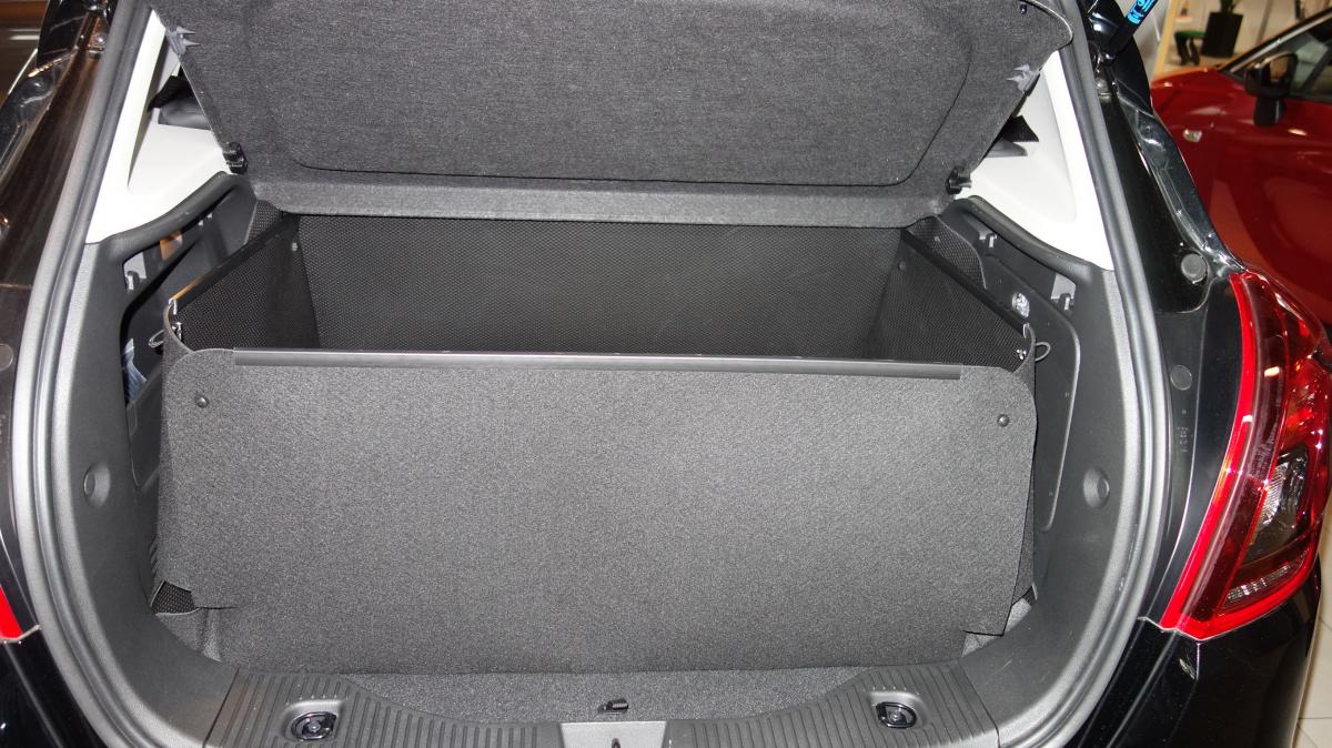 Ein Kofferraumschutz,der Ihrem Opel Mokka totalen Schutz anbietet