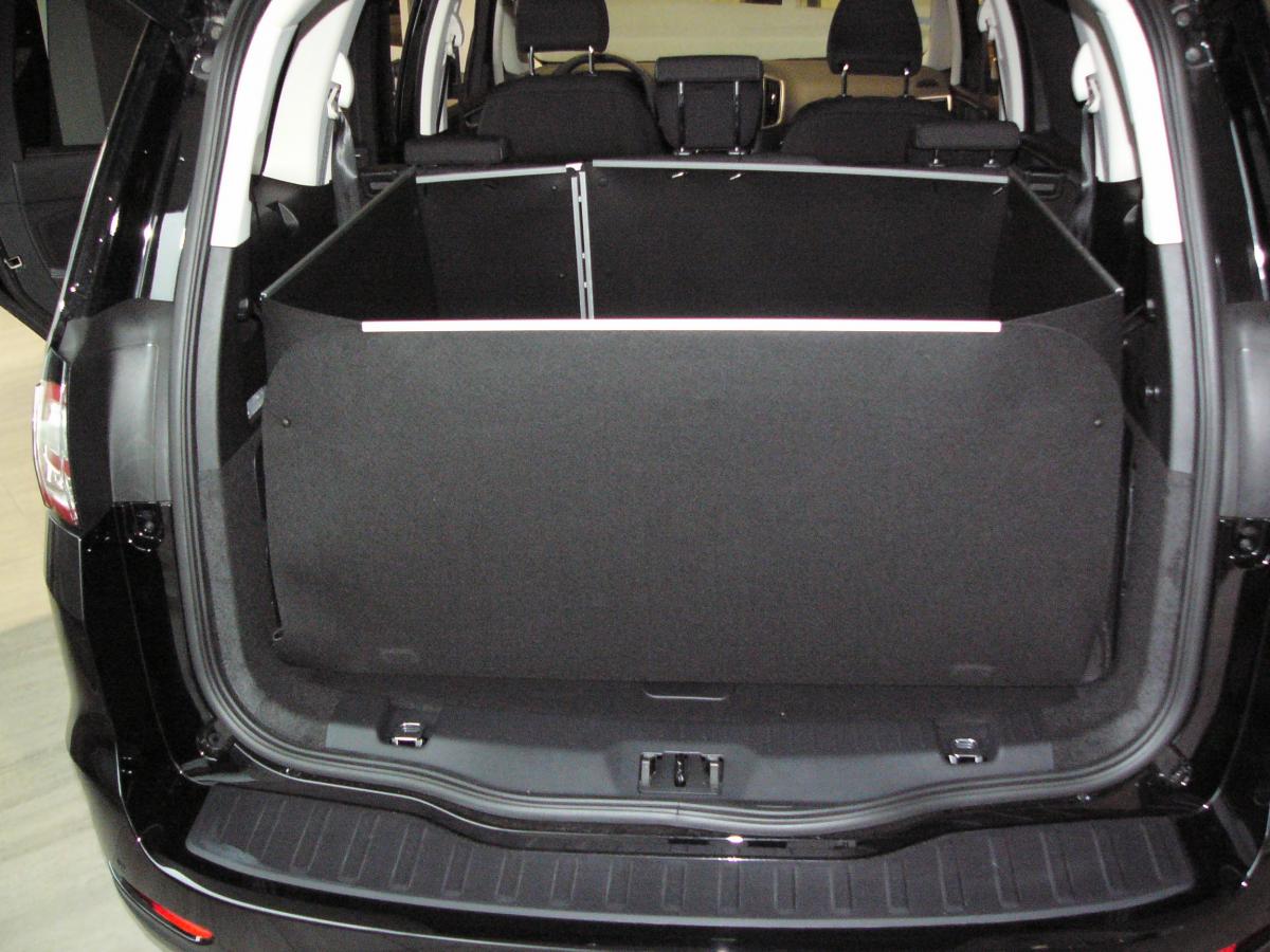 Kofferraumwanne für Ford Galaxy, M13, der teilbare Kofferraumschutz gegen Schmutz, Nässe und Beschädigung