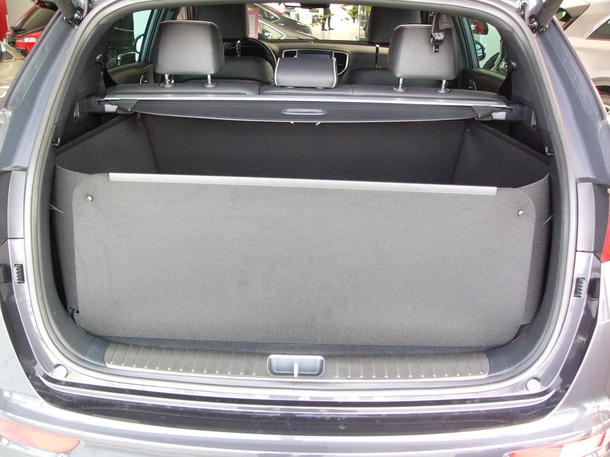 Kofferraumwanne für Kia Sportage. Stabil, solide, wasserdicht.