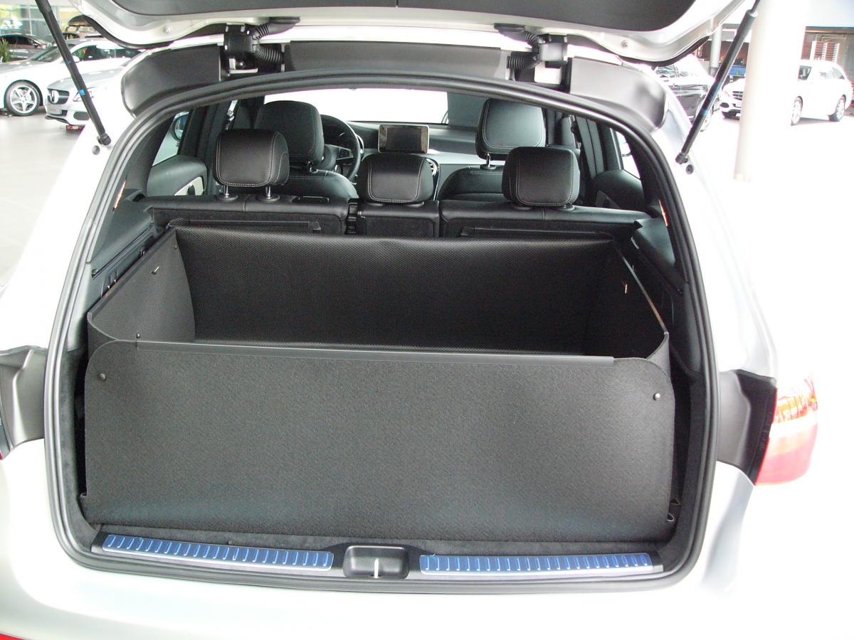 Kofferraumwanne GLB, Kofferraumboden hoch, Rücksitze hinten, Variante L11 2in1