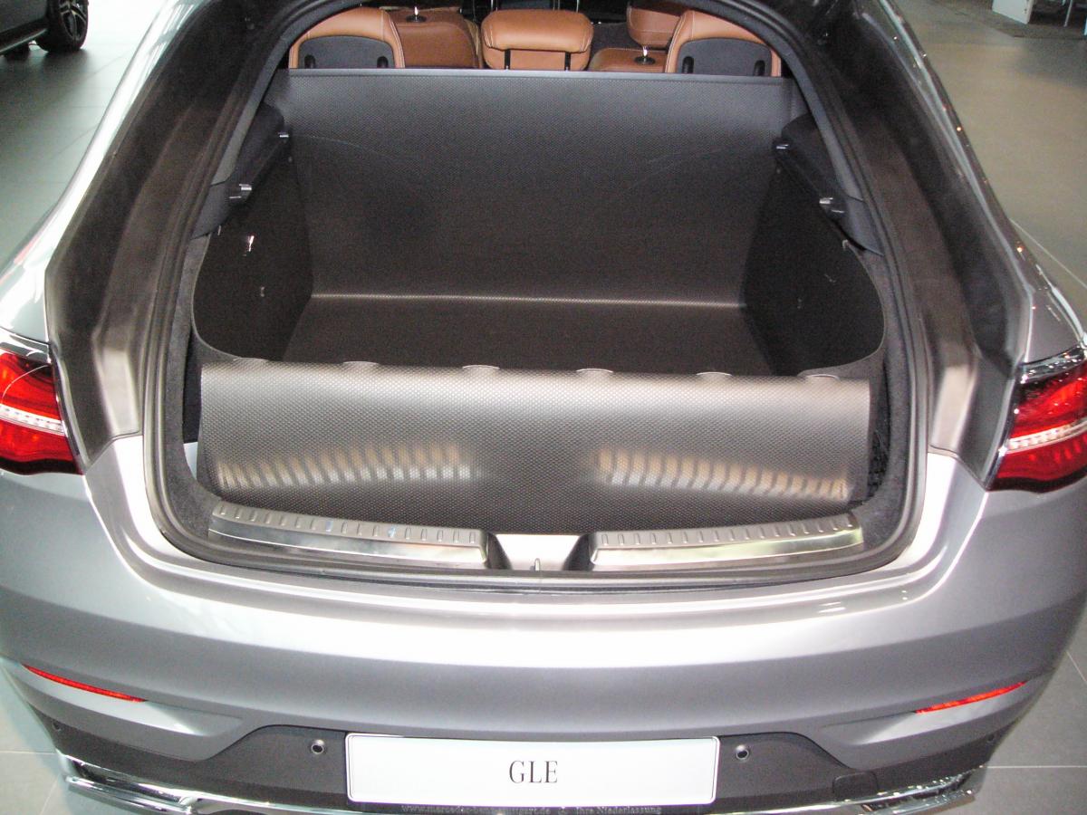 Kofferraumwanne GLE coupé. Rückwand klappbar.