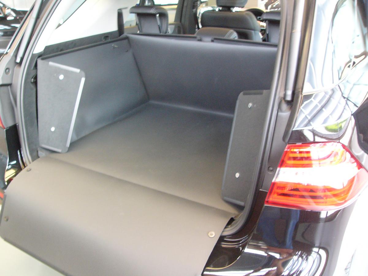 Kofferraumwanne GLE, Schutz bei aufrechten und umgeklappten Rücksitzen