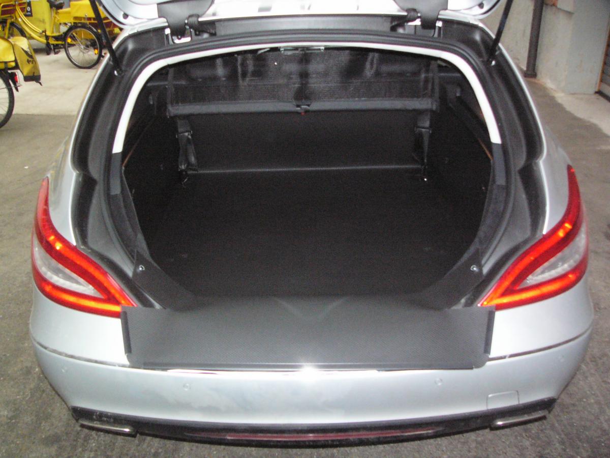 Kofferraumwanne CLS shooting brake