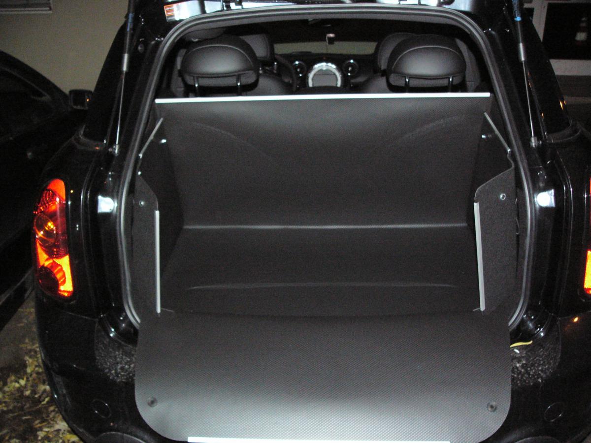 Kofferraumschutz für Mini Countryman,  passgenaue Kofferraumwanne hoch, gegen Schmutz, Nässe und Beschädigung