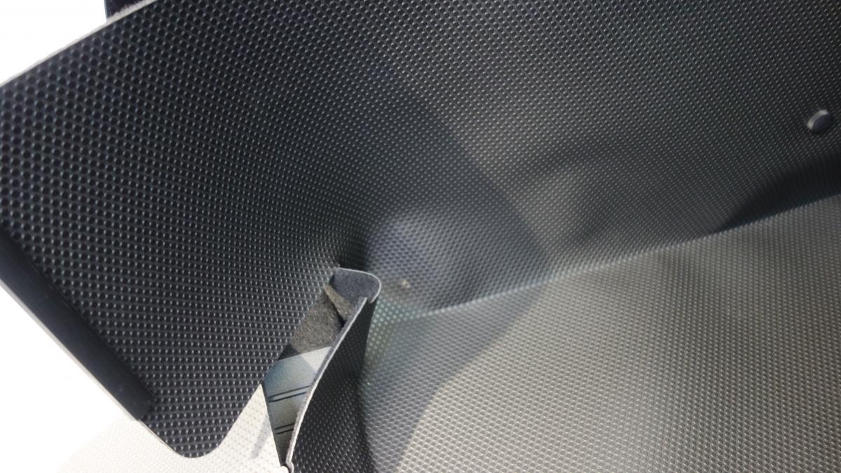 Kofferraumwanne als zuverlässiger Schutz bei hoher Ladefläche von Mazda CX30 mit smart cargo.