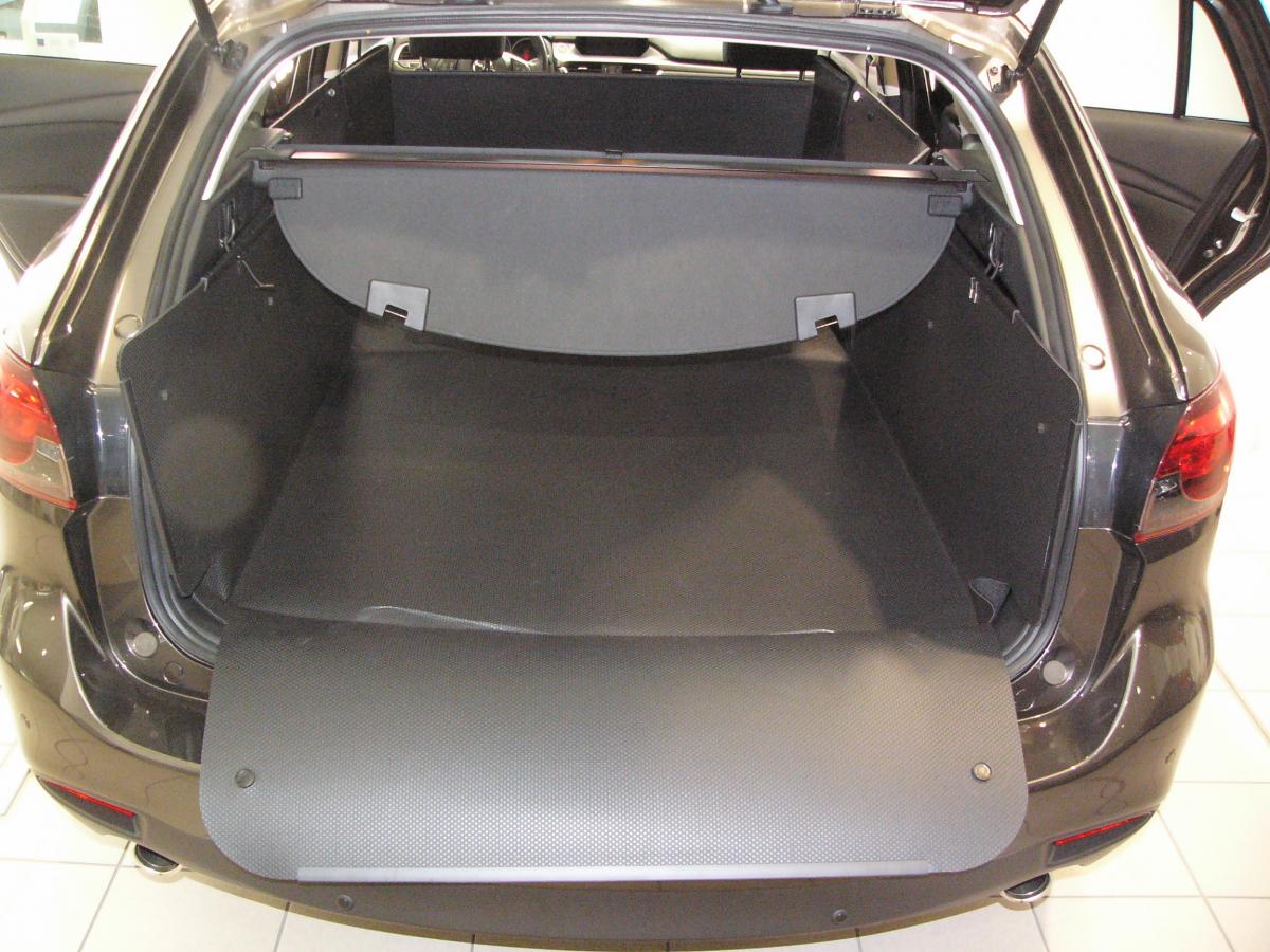 Hoher Kofferraumschutz für Mazda 6 Sport,  passgenaue Kofferraumwanne hoch, gegen Schmutz, Nässe und Beschädigung