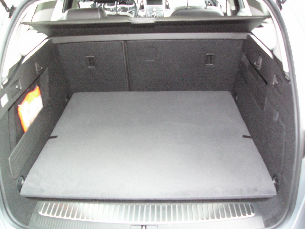 Kofferraumwanne Astra Sports Tourer
