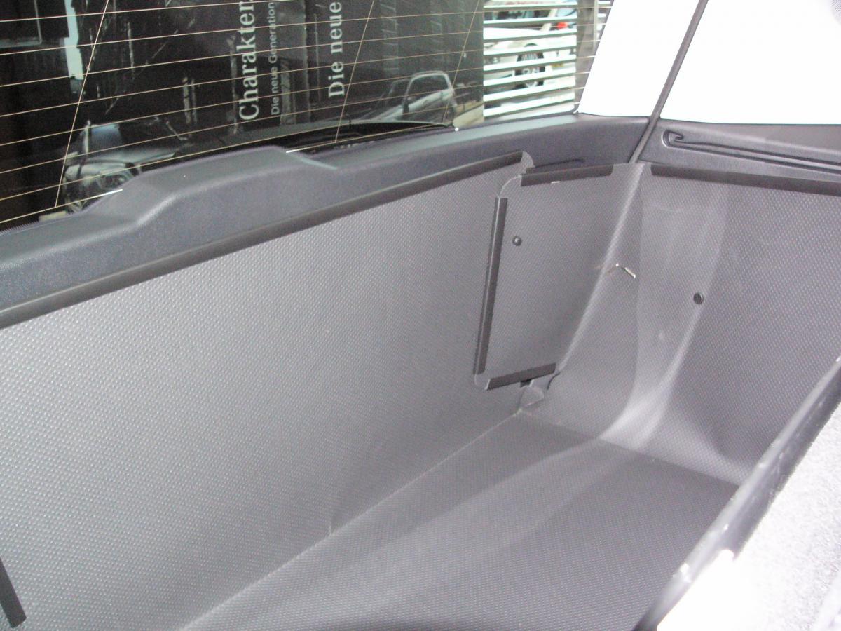 Kofferraumwanne GLK. Kompletter Schutz.