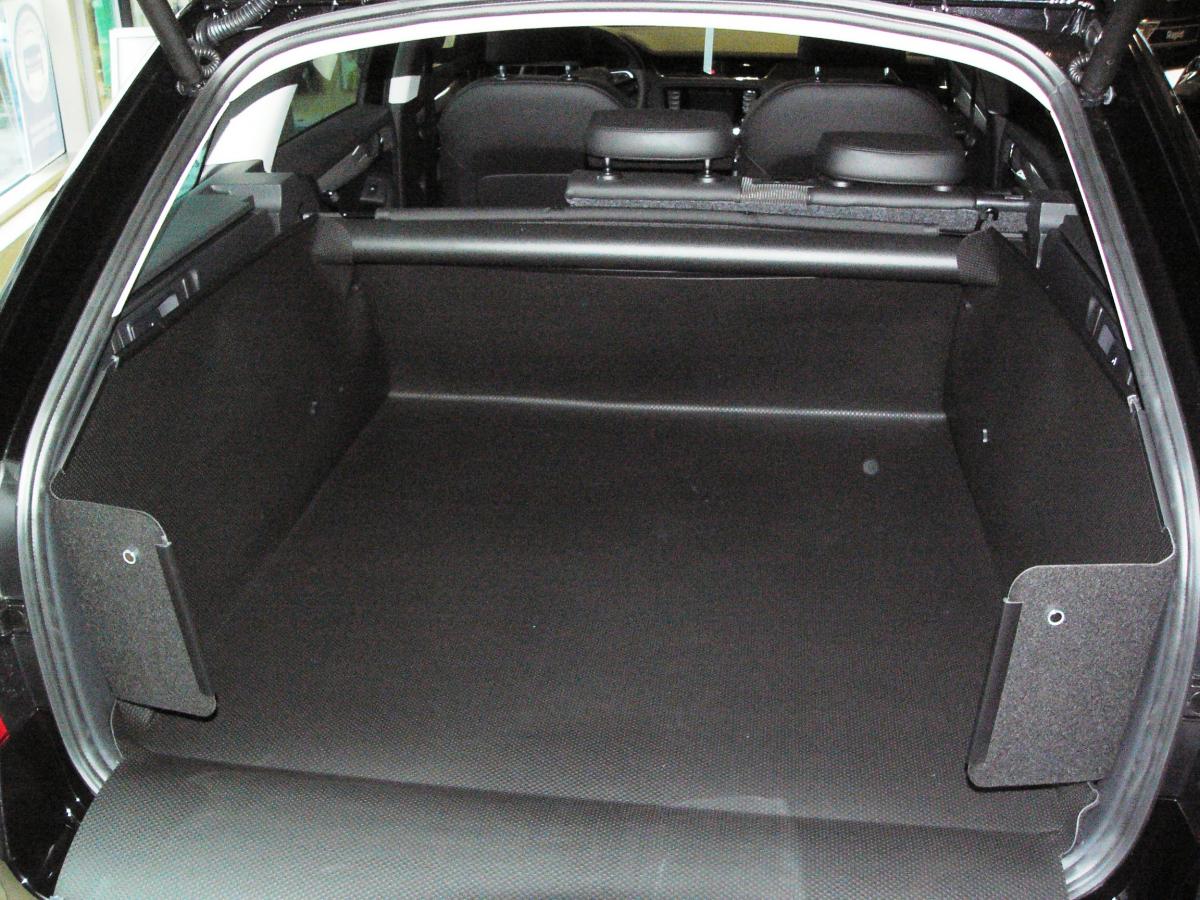 Kofferraumwanne Octavia Combi