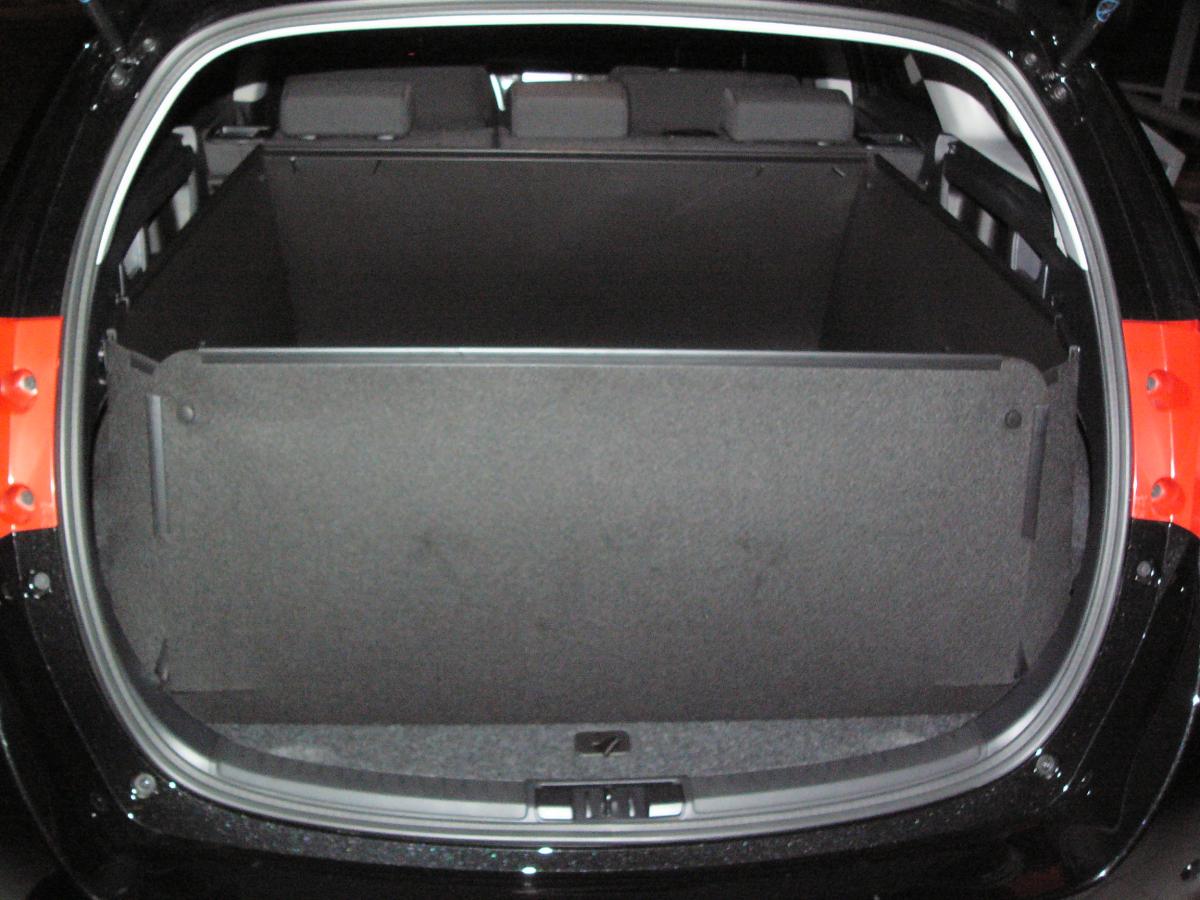 Kofferraumwanne Auris Touring Sports