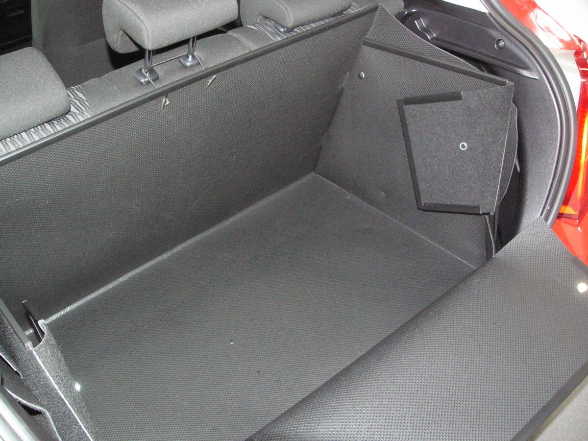 Kofferraumwanne Yaris