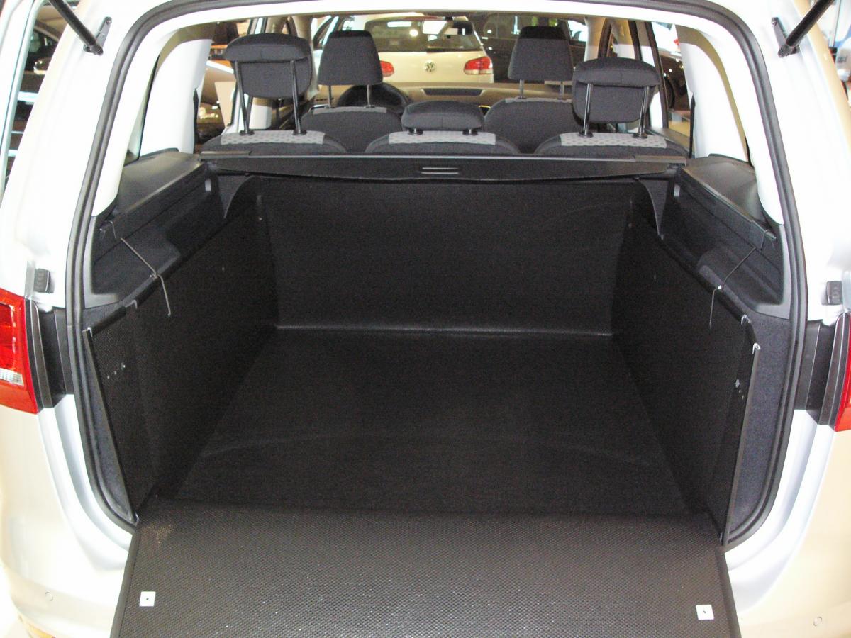 Kofferraumwanne Sharan